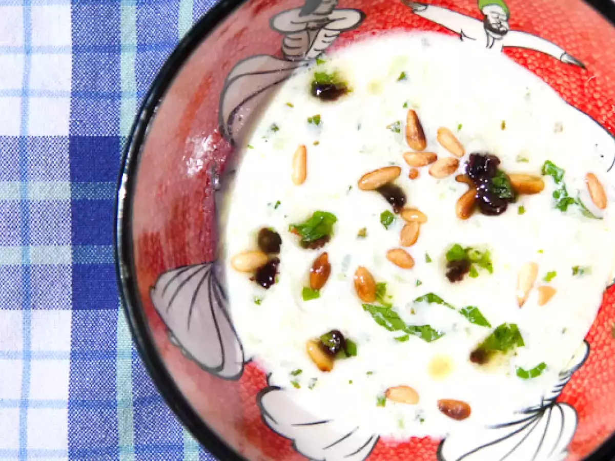 Cacik kalte Joghurtsuppe