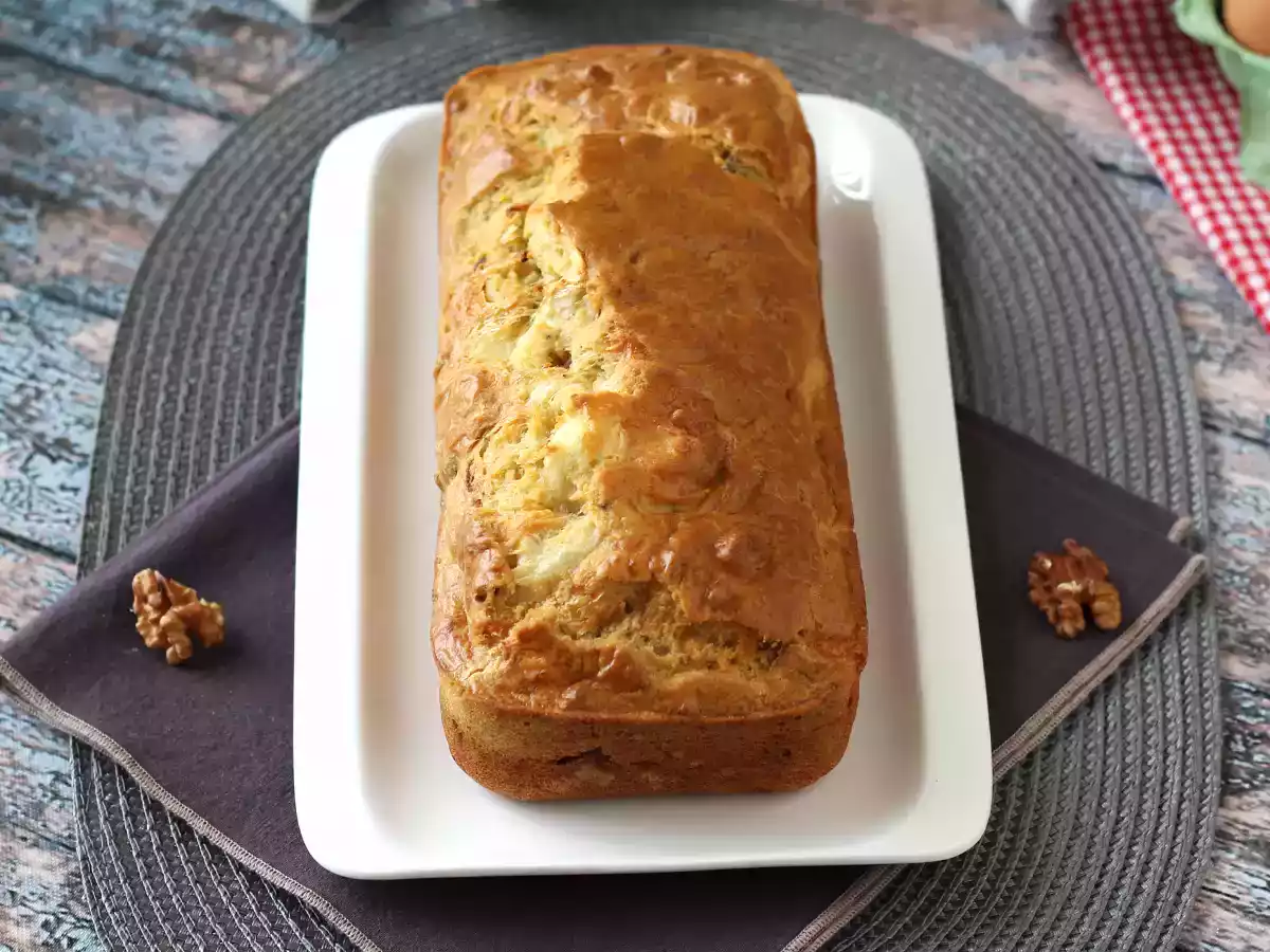 Cake mit Speck, Ziegenkäse und Walnüssen - foto 2