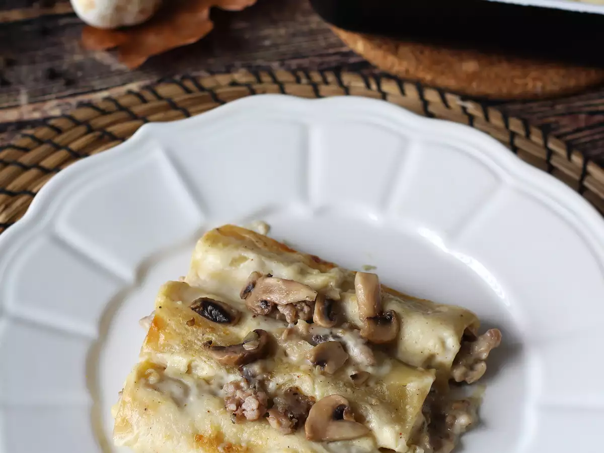 Cannelloni mit Champignons und Salsiccia: ein herzhaftes, köstliches Hauptgericht - foto 4