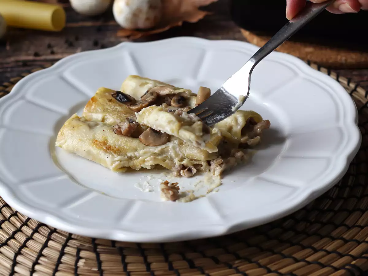 Cannelloni mit Champignons und Salsiccia: ein herzhaftes, köstliches Hauptgericht - foto 7