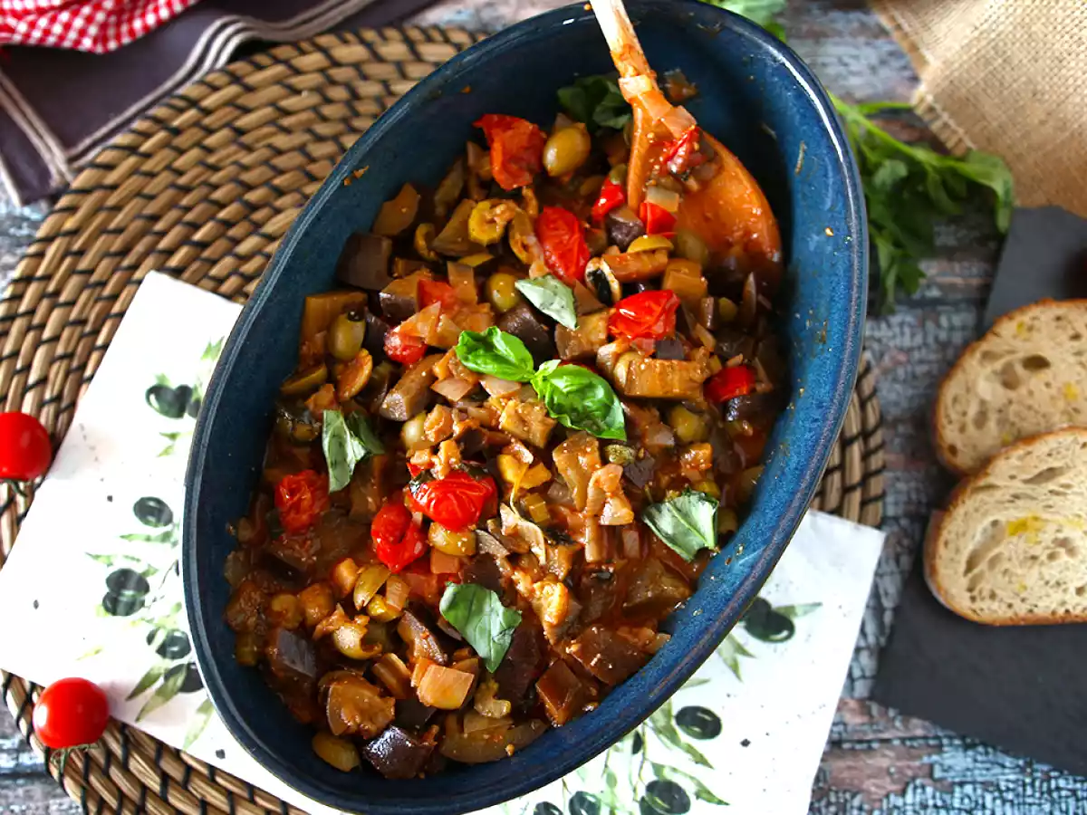 Caponata Siciliana, ein unverzichtbares italienisches Rezept, schnell und einfach - foto 3