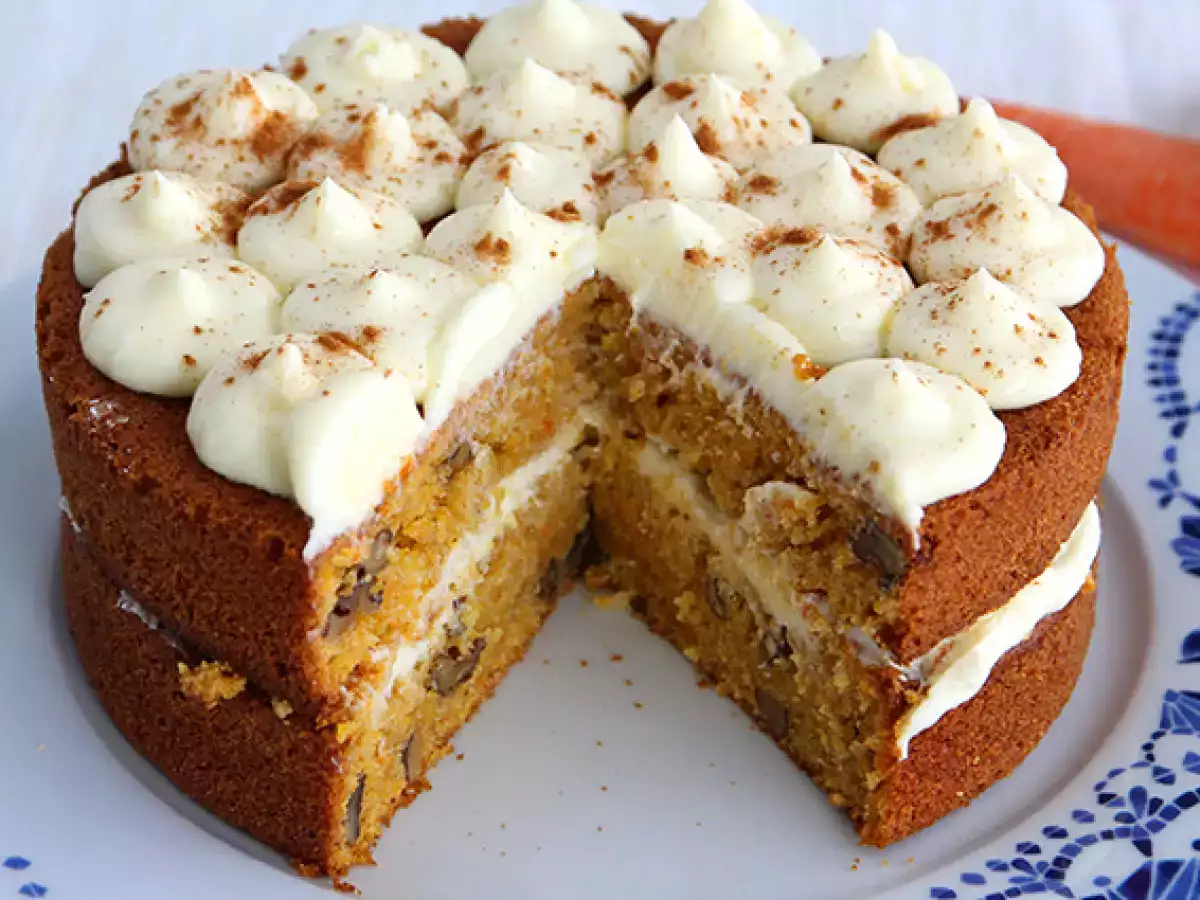 Carrot Cake mit Walnüssen : saftiger Karottenkuchen - foto 4