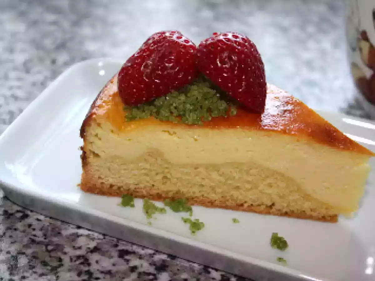 Cheesecake mit Basilikumzucker