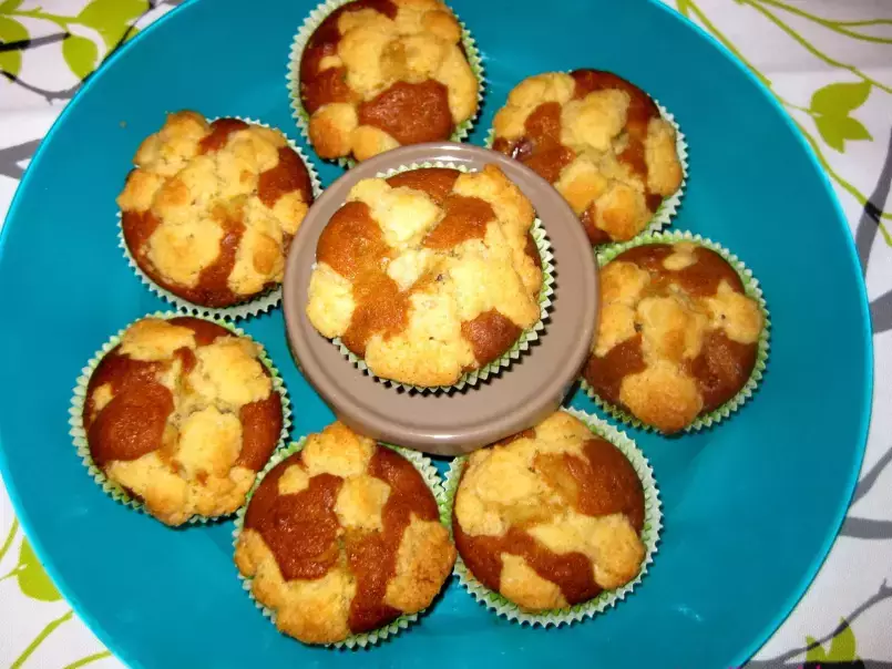 Cherry Streusel Muffins | Kirsch-Streusel-Muffins, foto 1