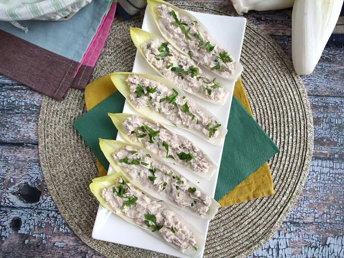 Chicorée-Schiffchen mit Thunfisch - foto 3