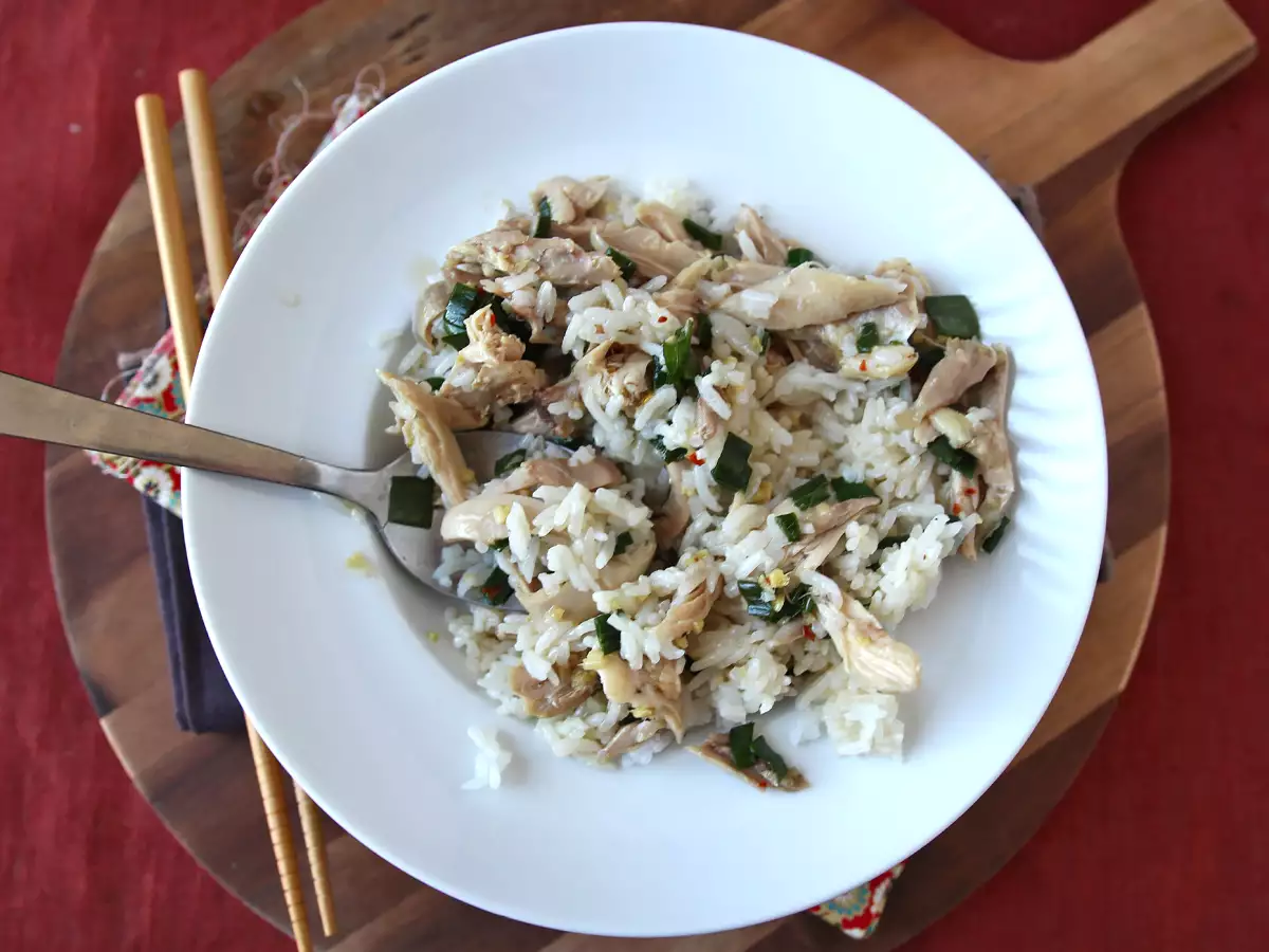 Chinesisches, gedämpftes Hähnchen mit Ingwer – unglaublich zart und aromatisch - foto 6