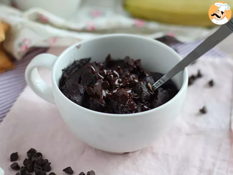 Chokoladen-Erdnussbutter-Tassenkuchen in der Mikrowelle in 1 Min. - foto 5