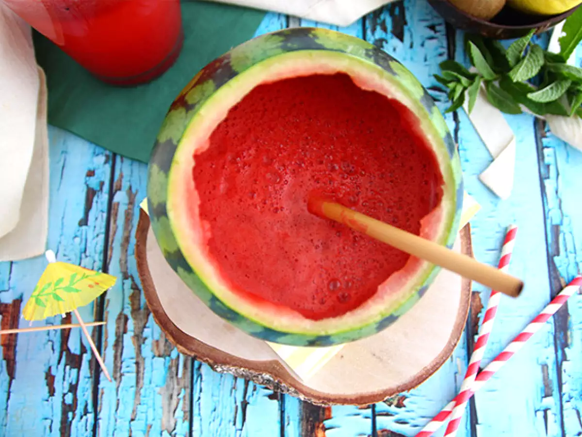 Cocktail Gin in einer Wassermelone - foto 5