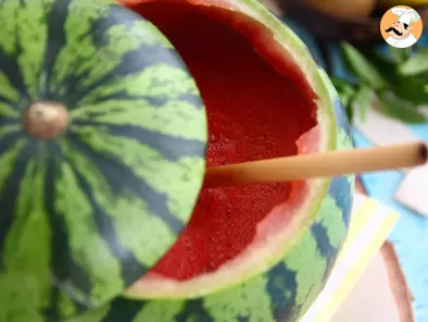 Cocktail Gin in einer Wassermelone - foto 4
