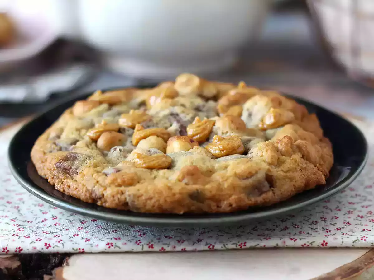 Cookies XXL Haselnüsse, Milchschokolade und Pralinen - foto 6