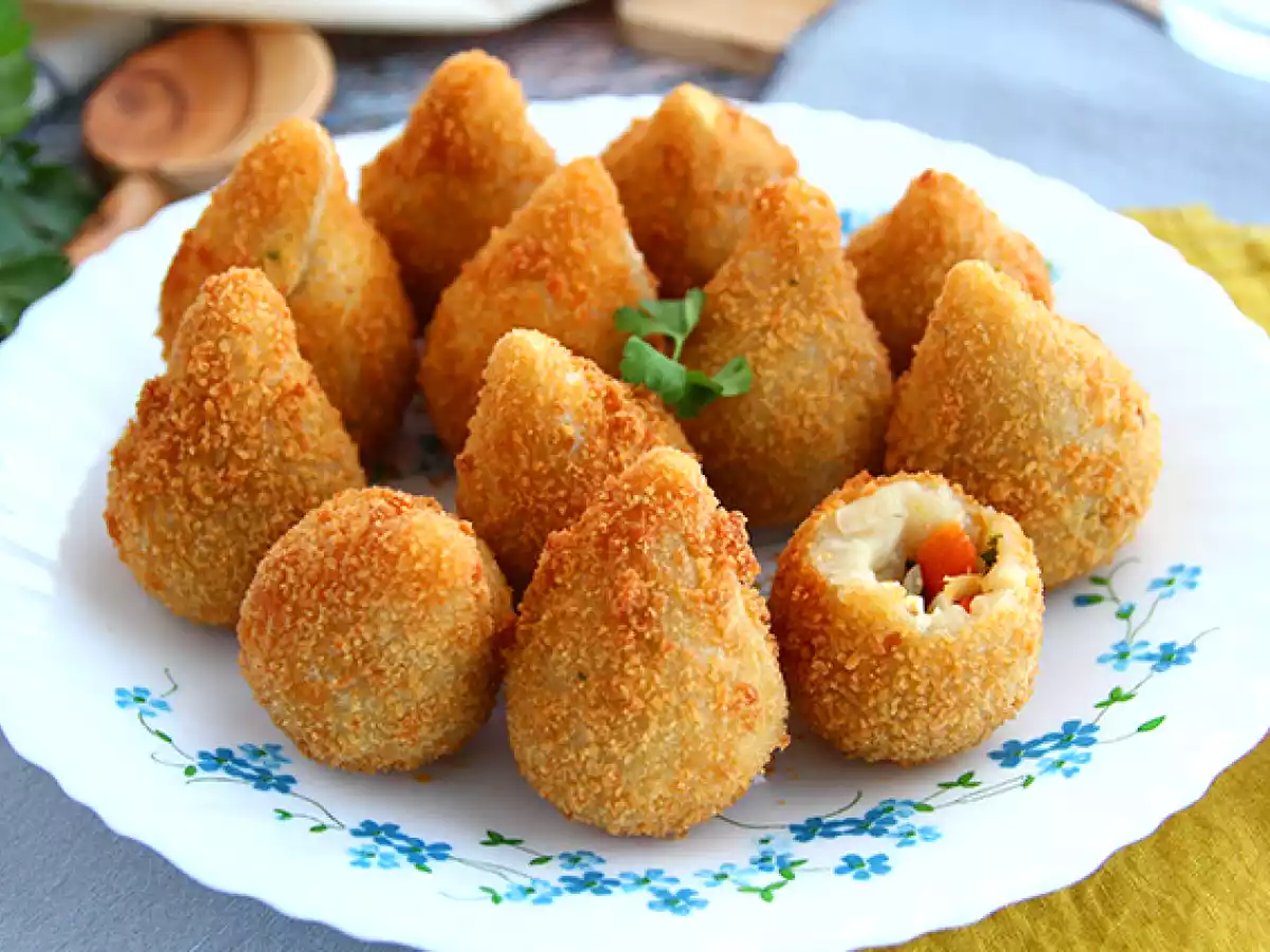 Coxinhas (brasilianische Chicken Nuggets) - foto 4