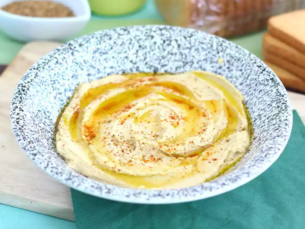 Cremiger libanesischer Hummus