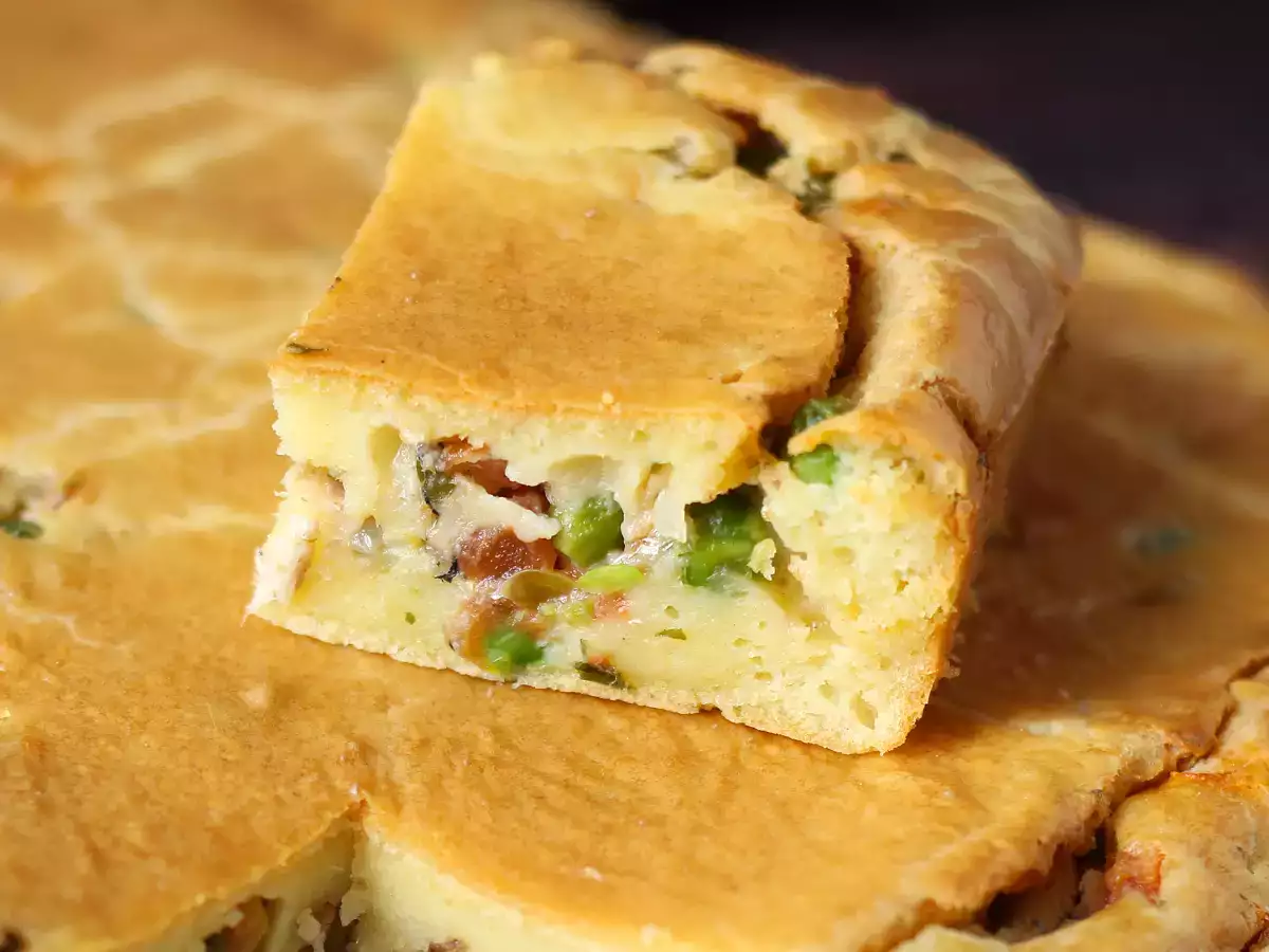 Cremiger Sardinenkuchen aus dem Mixer – einfach und fluffig