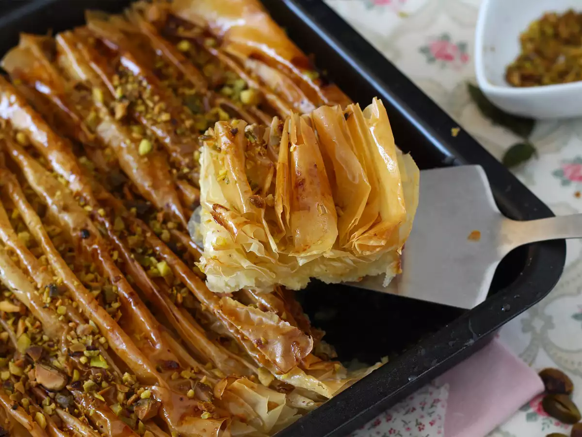 Crinkle Cake: einfacher, superknuspriger türkischer Laz Börek - foto 4