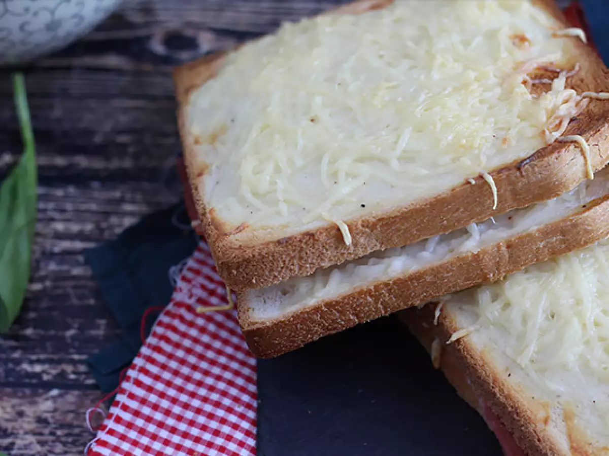 Croque Monsieur mit Béchamelsauce – überbacken im Ofen - foto 5