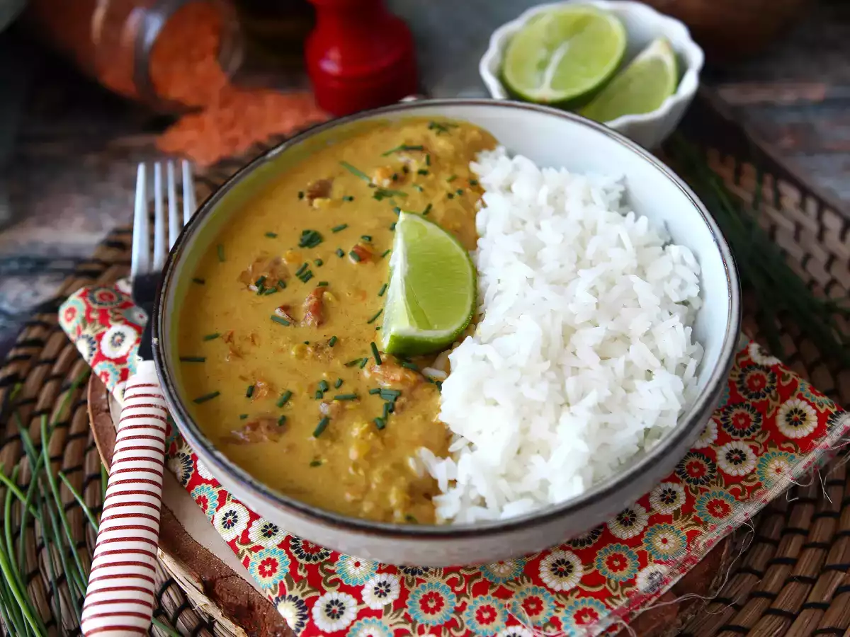 Curry mit roten Linsen und Kokosmilch: ein einfaches und cremiges Rezept