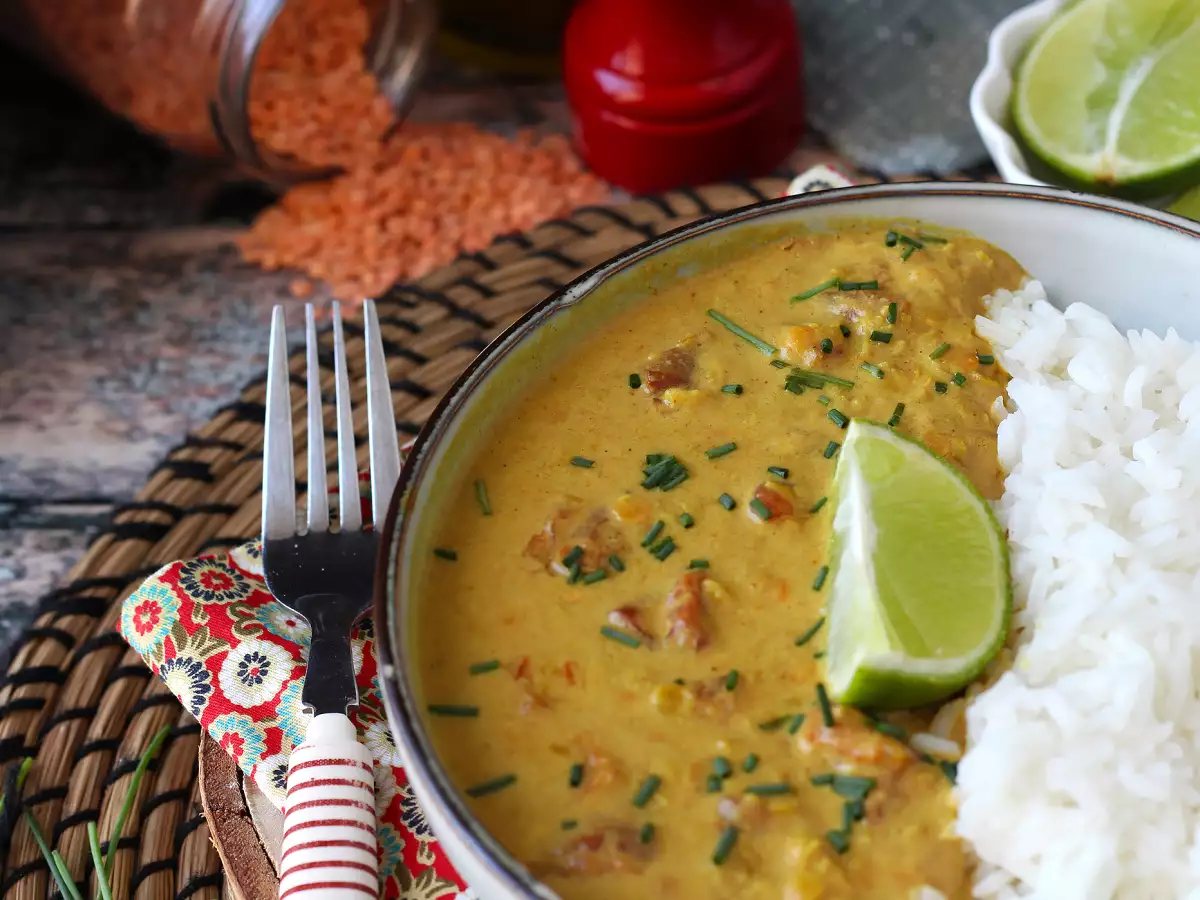 Curry mit roten Linsen und Kokosmilch: ein einfaches und cremiges Rezept - foto 3