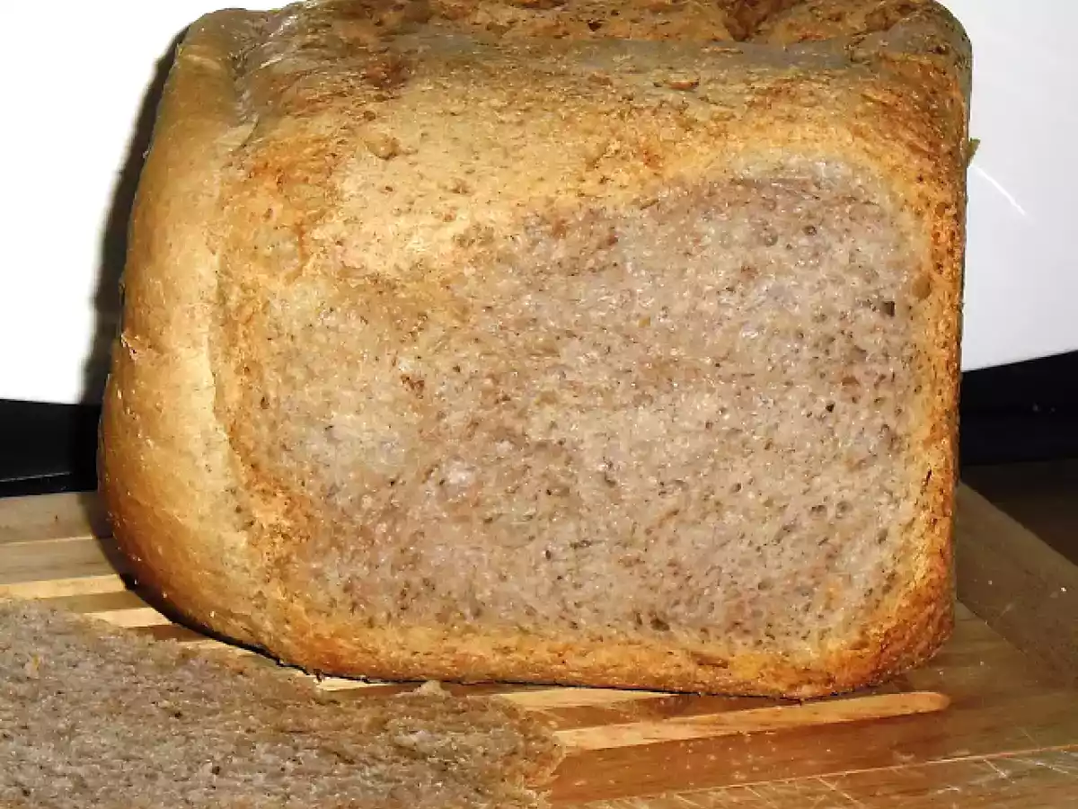 Dinkelbrot aus dem Brotbackautomaten