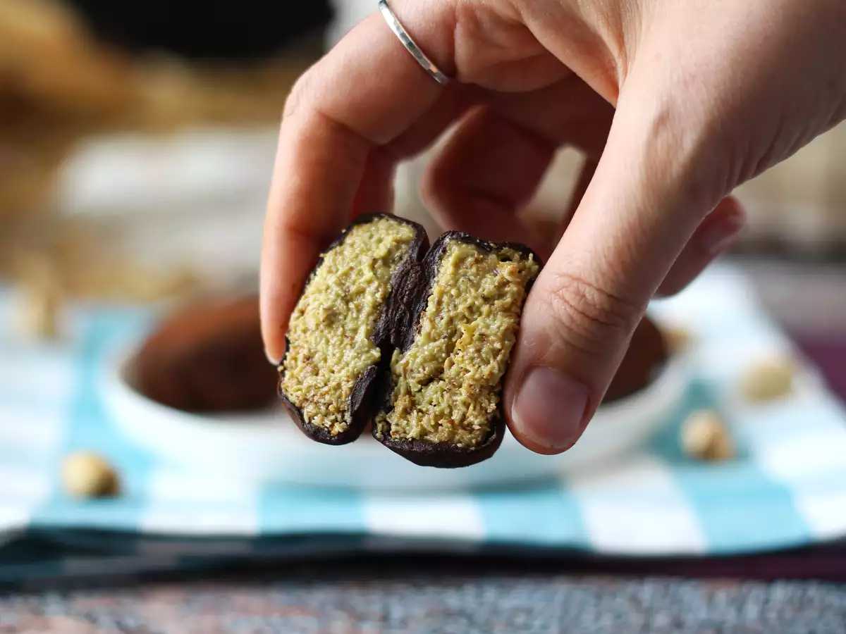 Dubai Chewy Cookies – das virale Rezept für Mochis mit Pistazien-Kadayif-Füllung - foto 6