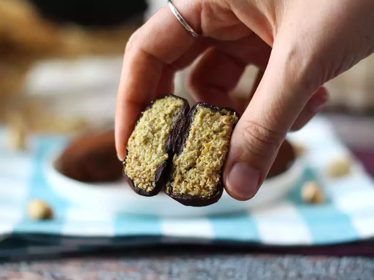 Dubai chewy cookies, das virale Rezept für Mochis mit Pistazien- und Kadaif-Füllung - foto 6