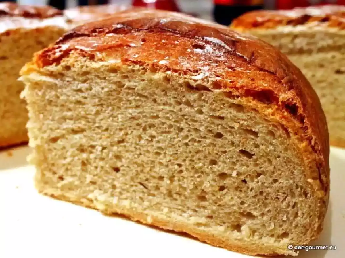 Dunkles Bauernbrot