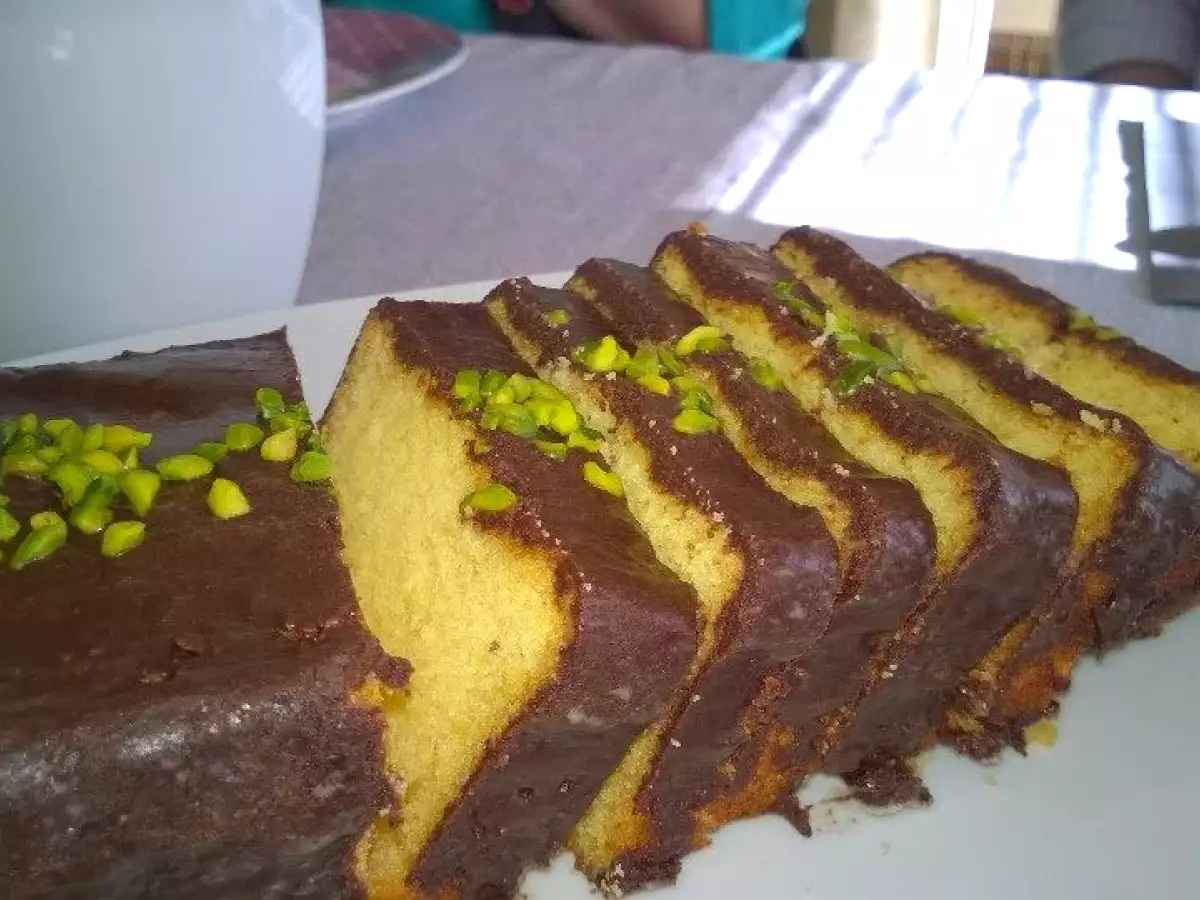 EIERLIKÖRKUCHEN, FSK ab 16 freigegeben