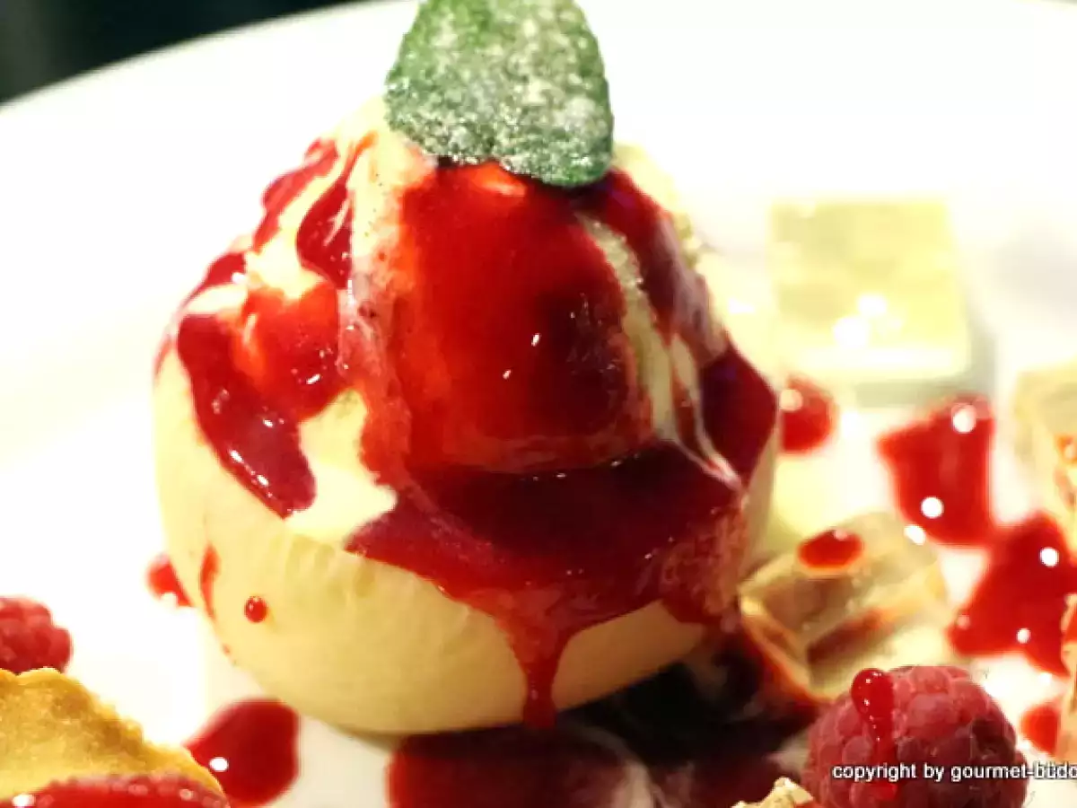 Ein beeriges Dessert, Himbeeren und nochmals Himbeeren…