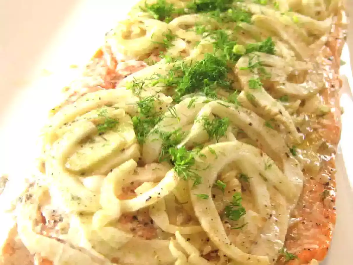 Ein halber Fred - Lachsseite mit Fenchel und Orangen-Olivenöl