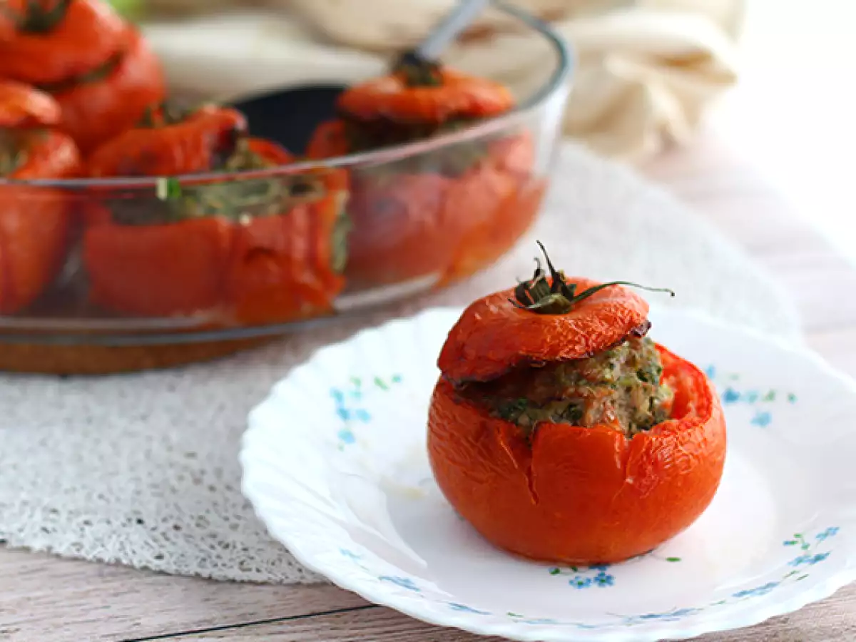 Einfache und schnelle gefüllte Tomaten - foto 2