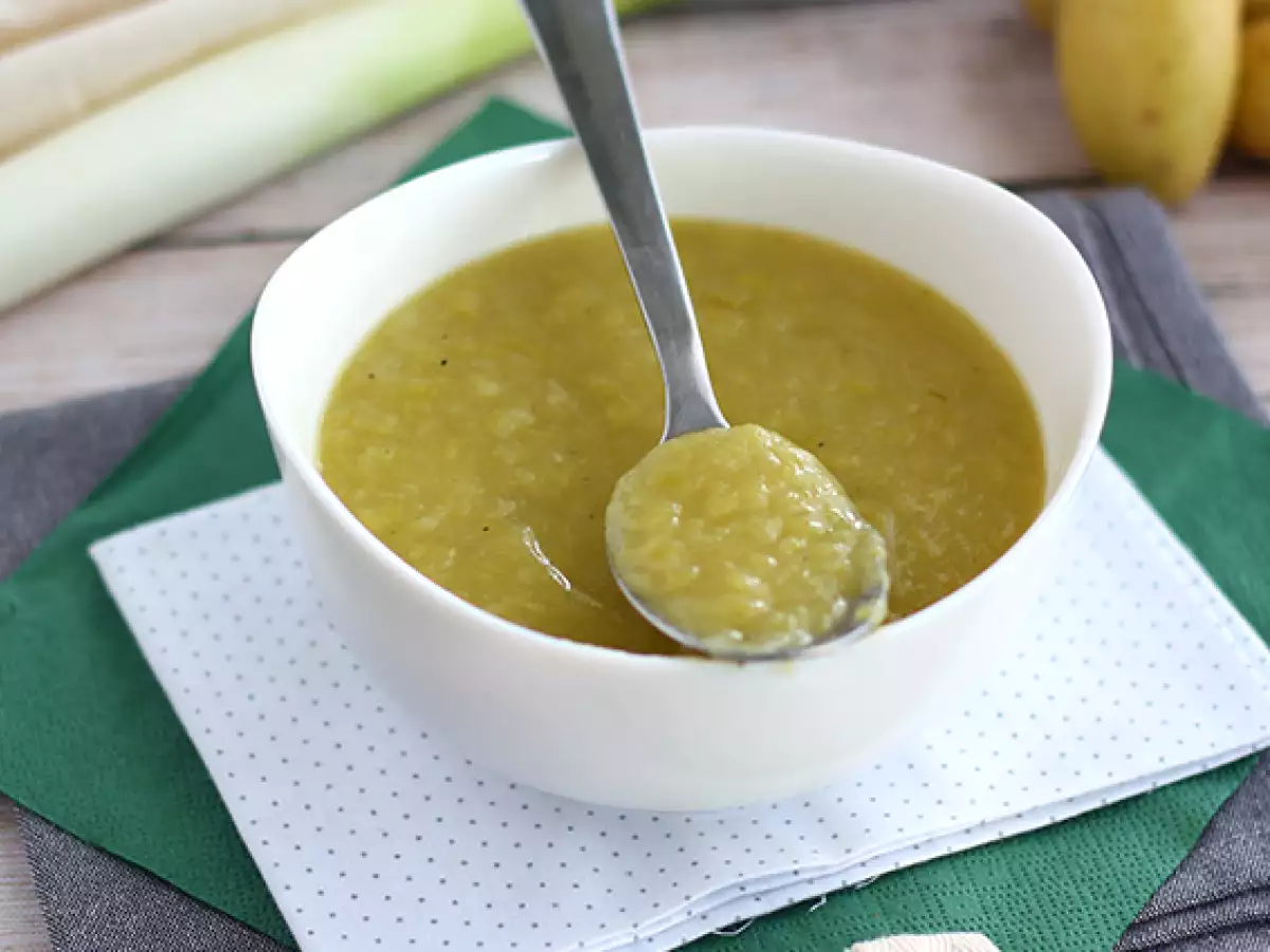 Einfache und schnelle Kartoffel-Lauch-Suppe - foto 2