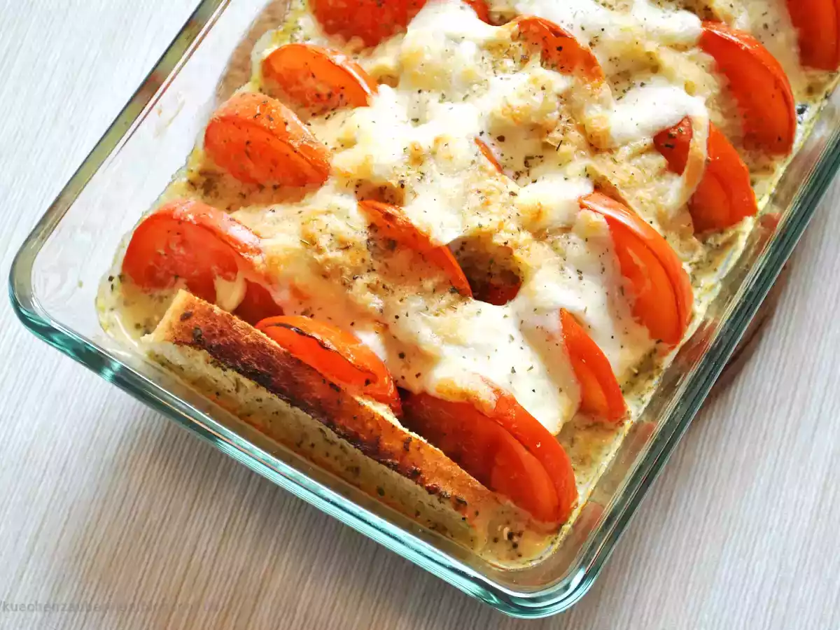 Einfacher Tomaten-Brot-Auflauf
