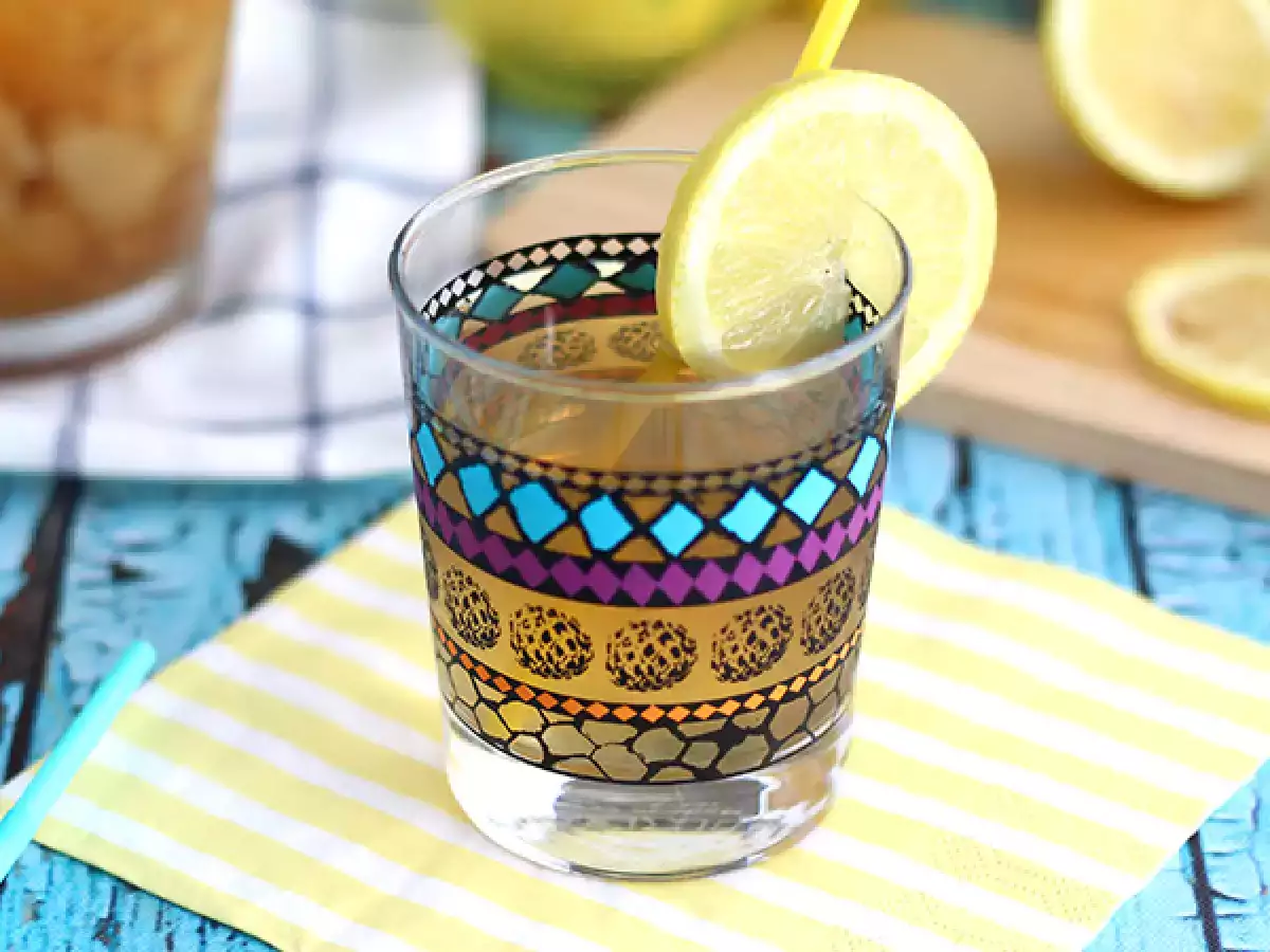 Eistee mit hausgemachten Pfirsich - foto 2