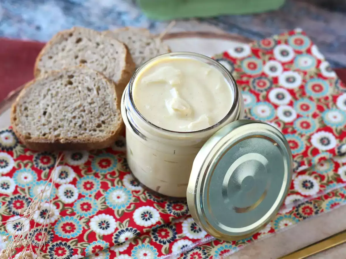 Eiweißmayonnaise aus gekochtem Ei: leicht, schmackhaft und ölfrei - foto 4