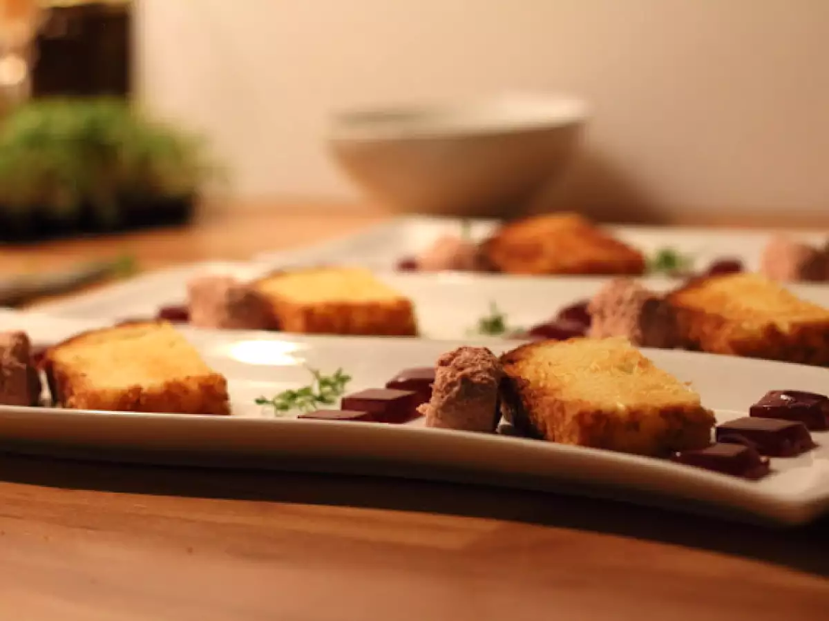 Entenleberpaté, Portwein-Kardamom-Gelee, Brioche