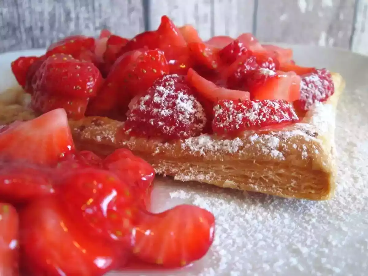 Erdbeer-Grieß-Teilchen