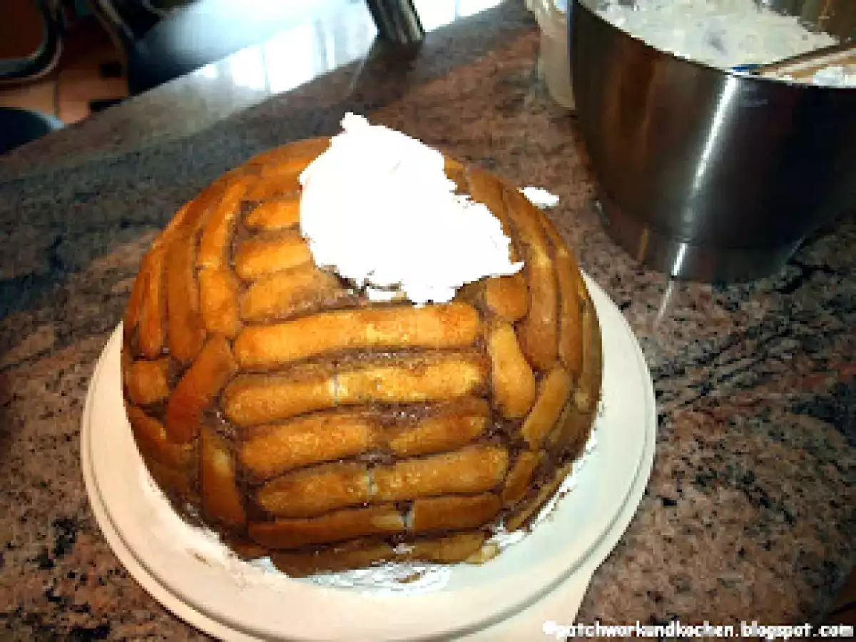 Es wird wieder gebacken Ameisenhügel