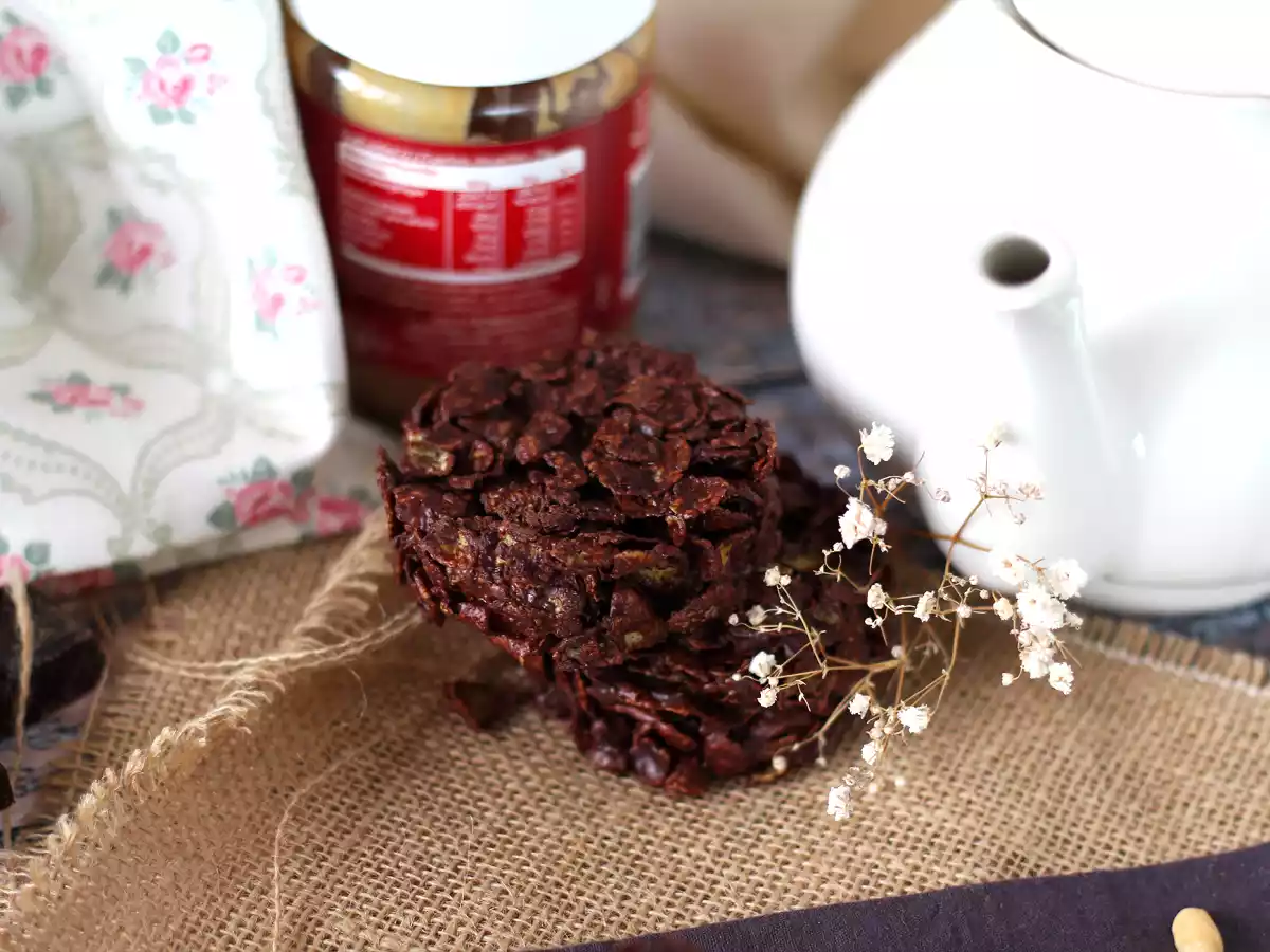 Extra knusprige Schokoladen-Erdnuss-Sand-Rosen - foto 3