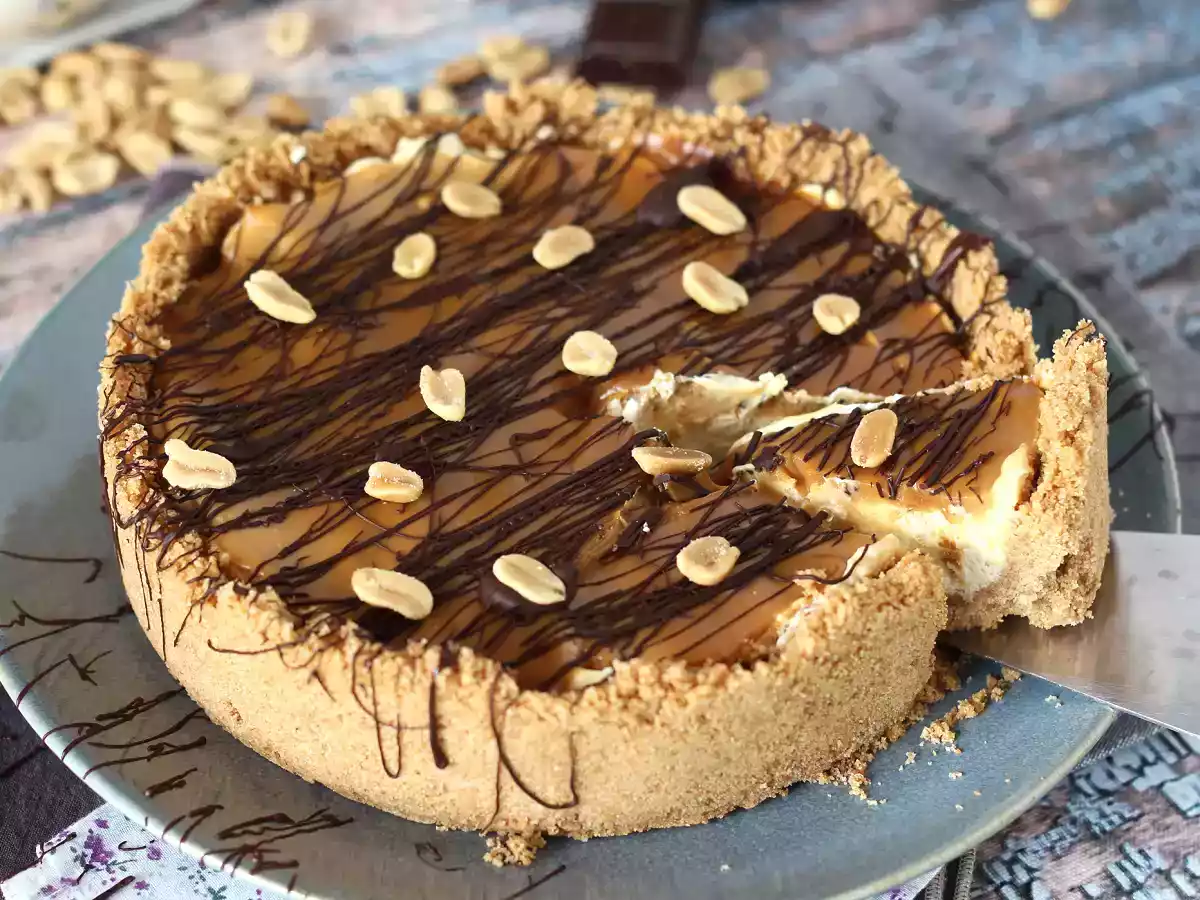 Extra leckerer Snickers Käsekuchen - foto 3