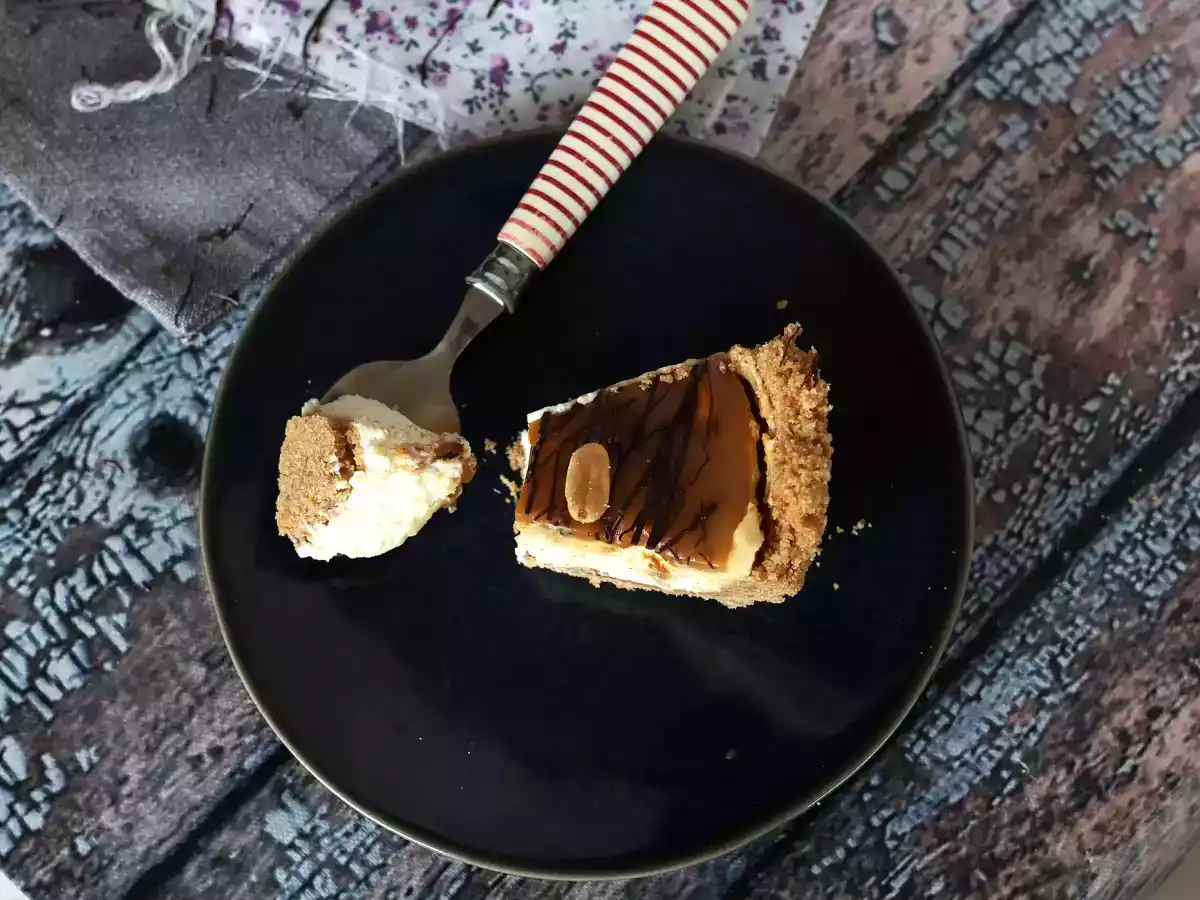 Extra leckerer Snickers Käsekuchen - foto 6