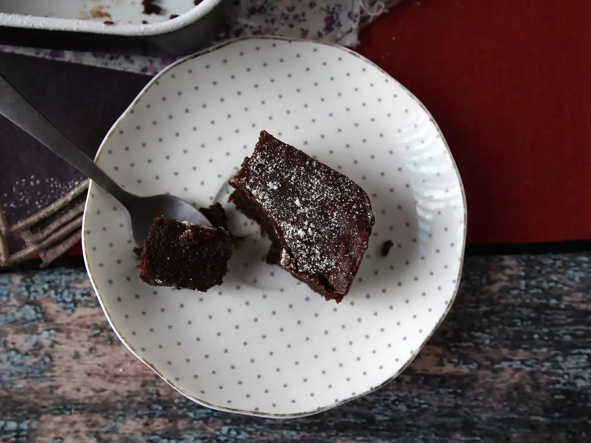 EXTRA schmelzender Schokoladenkuchen mit Kastaniencreme mit nur 4 Zutaten - foto 3