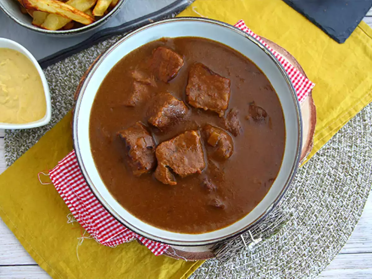 Flämischer Rindfleischeintopf mit Bier – Carbonnade flamande - foto 4