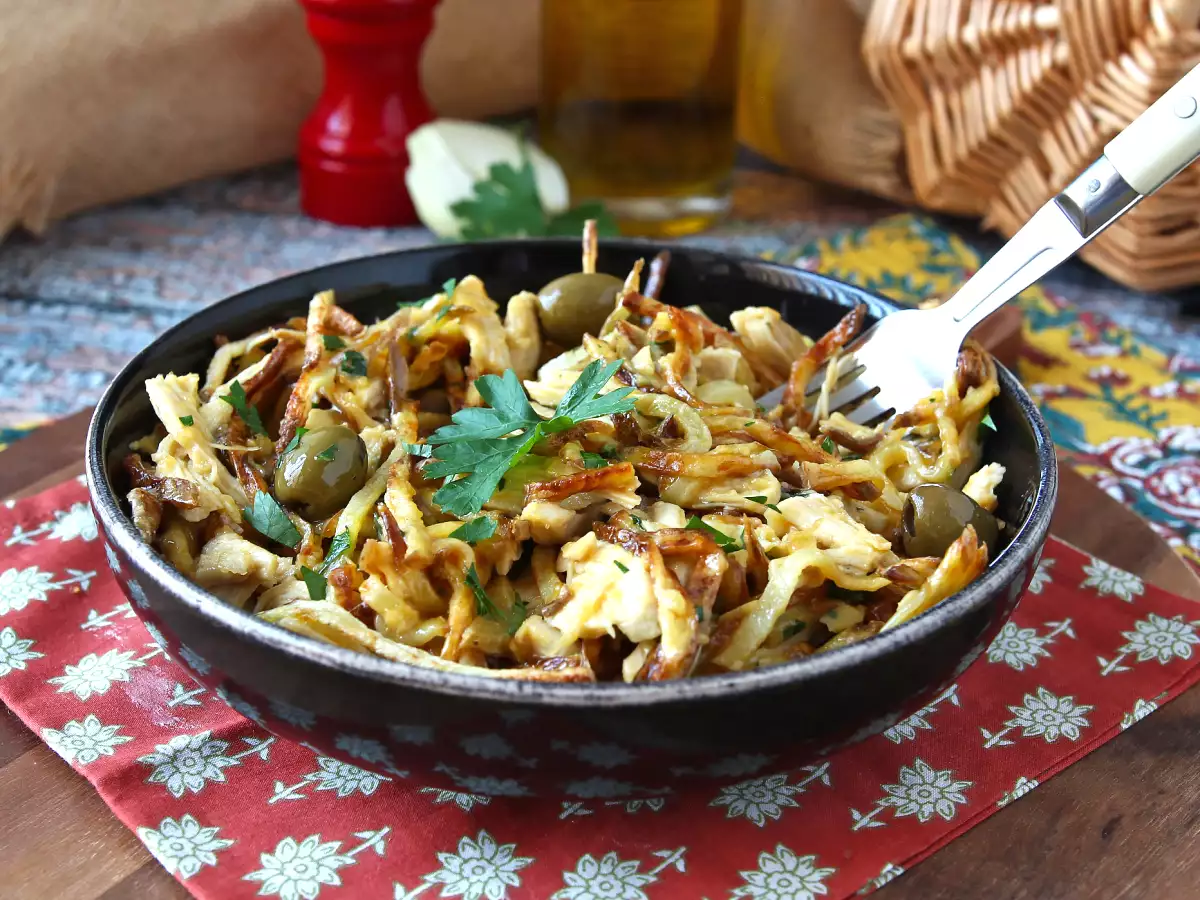Frango à Brás: das perfekte portugiesische Gericht, um Hähnchenreste zu verwerten - foto 3
