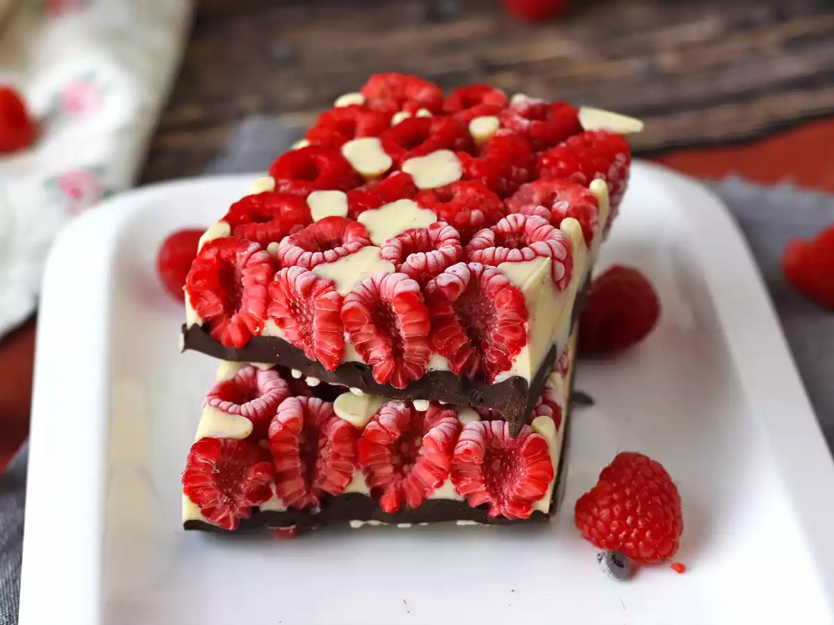 Franui-Schokoladentafel mit Himbeeren, weißer und dunkler Schokolade! - foto 6