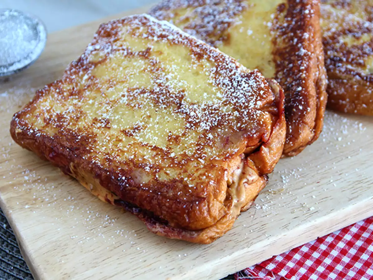French Toast mit Erdnussbutter und Marmelade - foto 3