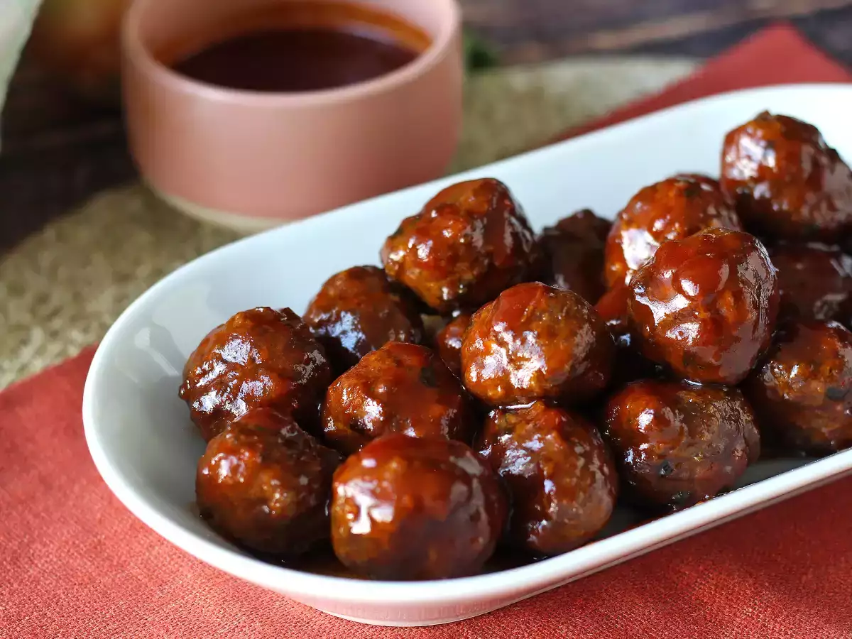 Frikadellen aus der Heißluftfritteuse mit süß-saurer Barbecue-Soße: einfaches und leckeres Rezept - foto 4