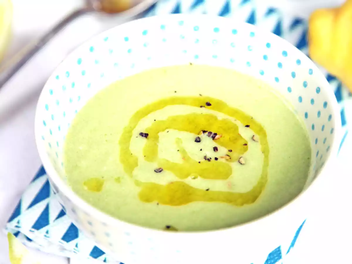 Frische Zucchini-Zitronen-Suppe und die 2. Ausgabe von Slowly veggie!