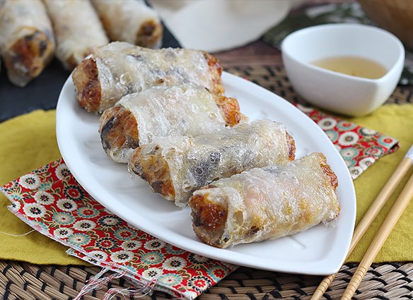 Rezept für frühlingsrollen mit garnelen und pilzen Rezept für frühlingsrollen mit garnelen und pilzen