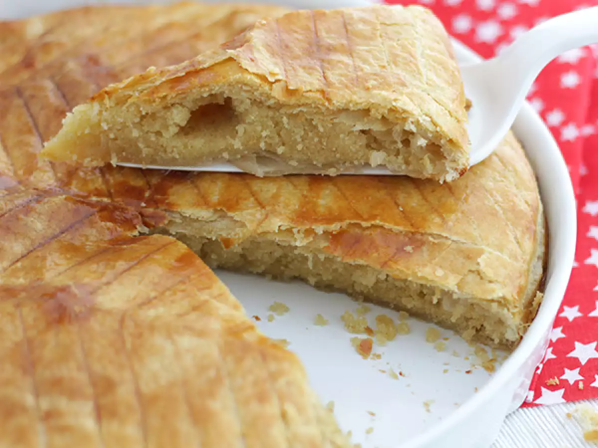 Galette des Rois mit Frangipane – französischer Dreikönigskuchen - foto 3