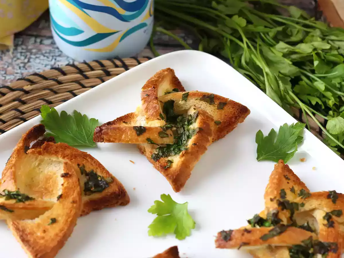 Garlic bread Sternchenart mit Toastbrot - foto 3