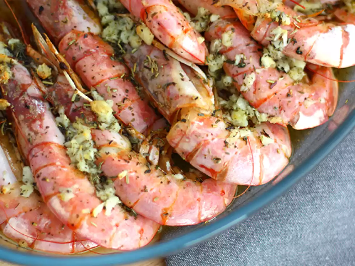 Gebackene Gambas mit Knoblauch und Kräutern - foto 2